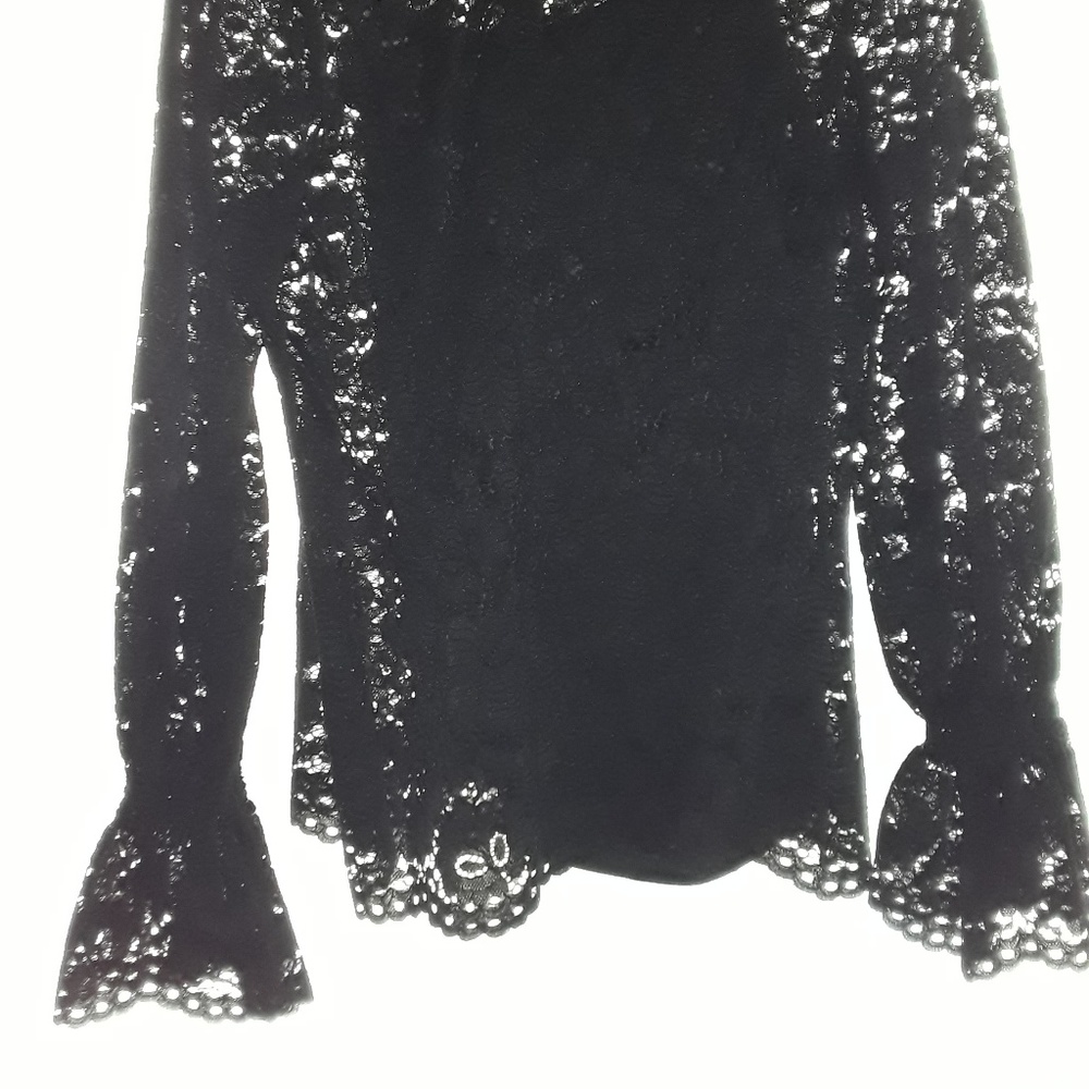 Lace blouse - Picture 2 of 2